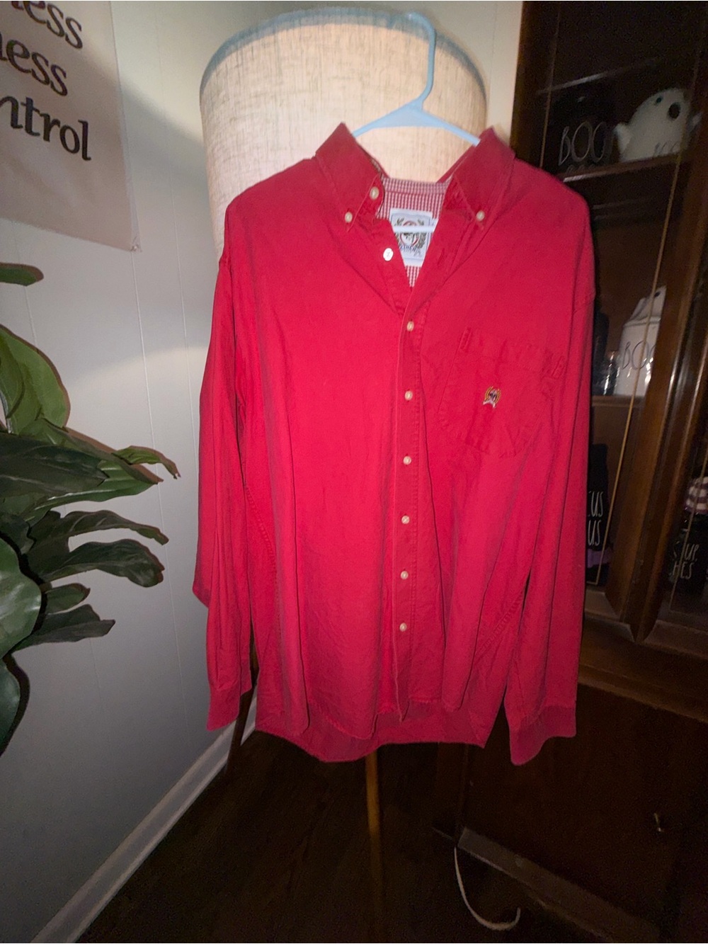Cinch Men's Red Long-Sleeve Button-Down Shirt with Chest Pocket